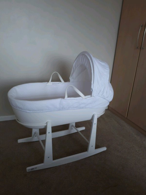 shnuggle moses basket mattress